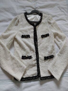 Cat's Tweed Material Ivory with Black Piping 00P